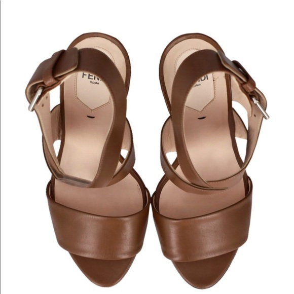 Fendi Bird of paradise strap heels - Picture 6 of 14